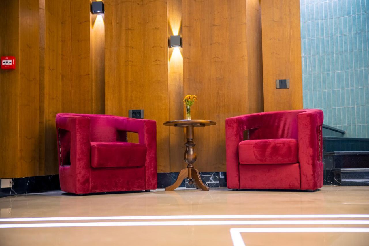 Hotel Aura Unirii Alba Iulia Extérieur photo