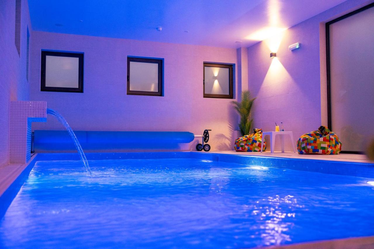 Hotel Aura Unirii Alba Iulia Extérieur photo